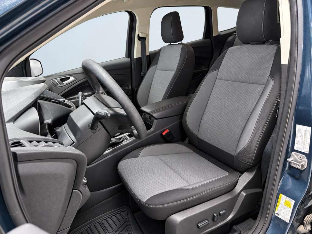 2019 Ford Escape SE 4WD   Adaptive Cruise   Blind Spot   NAV   Remote Start Photo