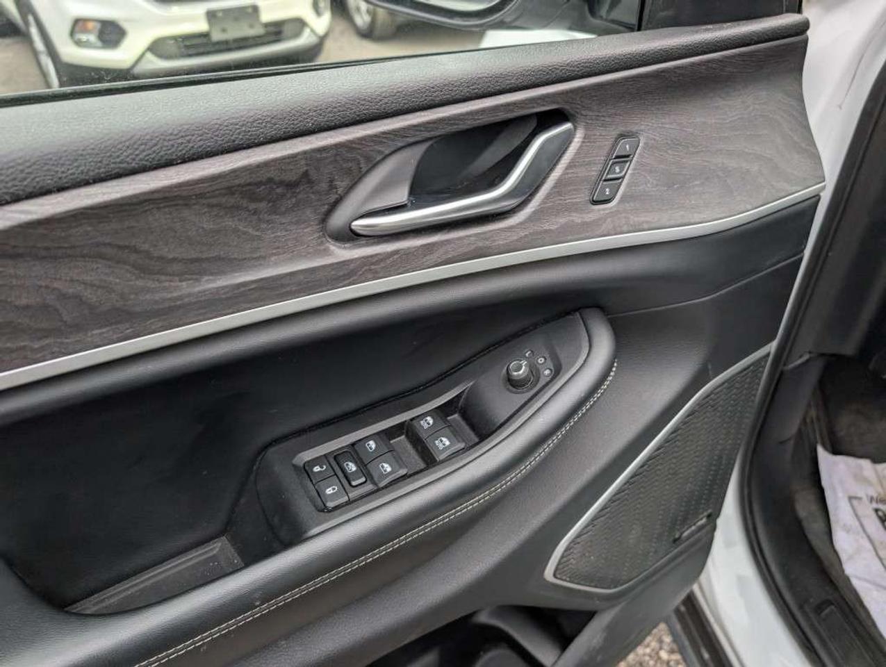 2021 Jeep Grand Cherokee Limited NAV LEATHER PANOROOF CAMERA Photo
