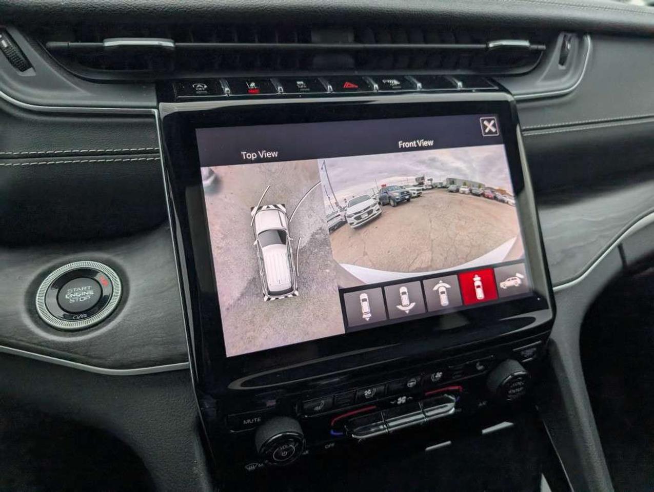2021 Jeep Grand Cherokee Limited NAV LEATHER PANOROOF CAMERA Photo