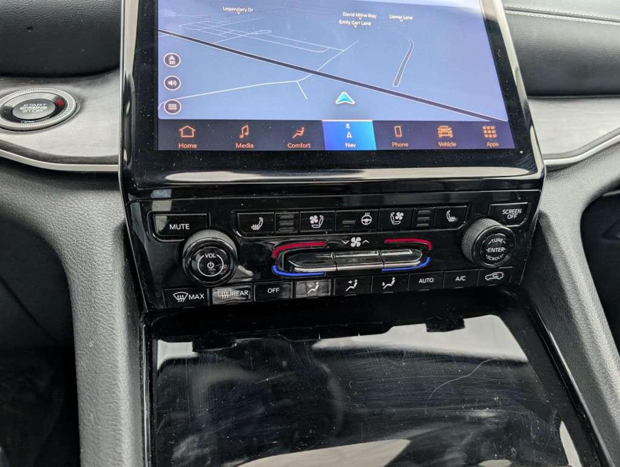 2021 Jeep Grand Cherokee Limited NAV LEATHER PANOROOF CAMERA Photo
