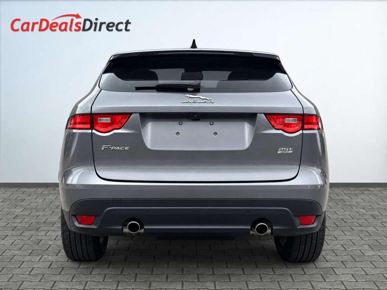 2020 Jaguar F-PACE F-PACE 25t AWD / PANOROOF / LEATHER / NAVI / HEATED STEERING Photo