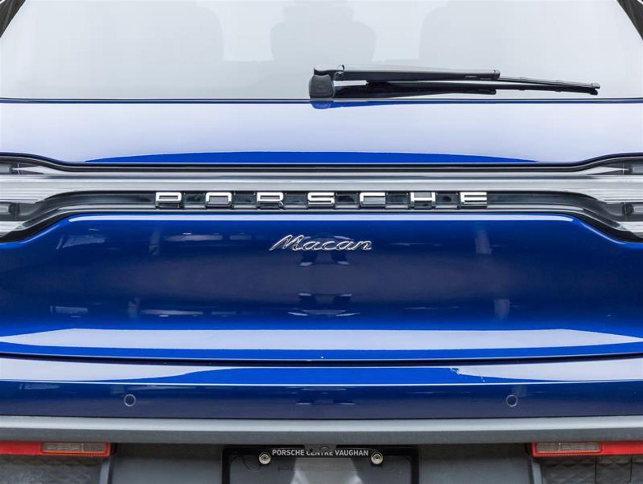 2024 Porsche Macan  Photo