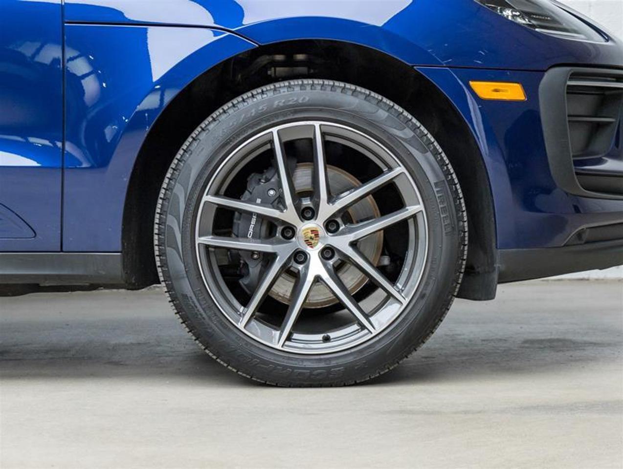 2024 Porsche Macan  Photo