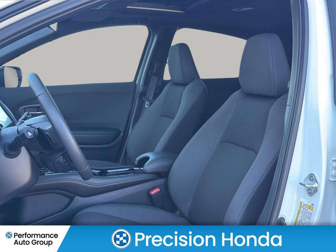 2022 Honda HR-V Sport CarPlay Rear Cam Sunroof Heated Seats Photo