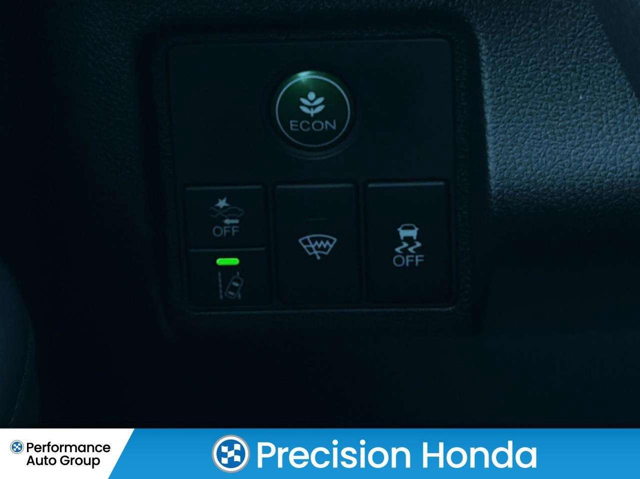 2022 Honda HR-V Sport CarPlay Rear Cam Sunroof Heated Seats Photo