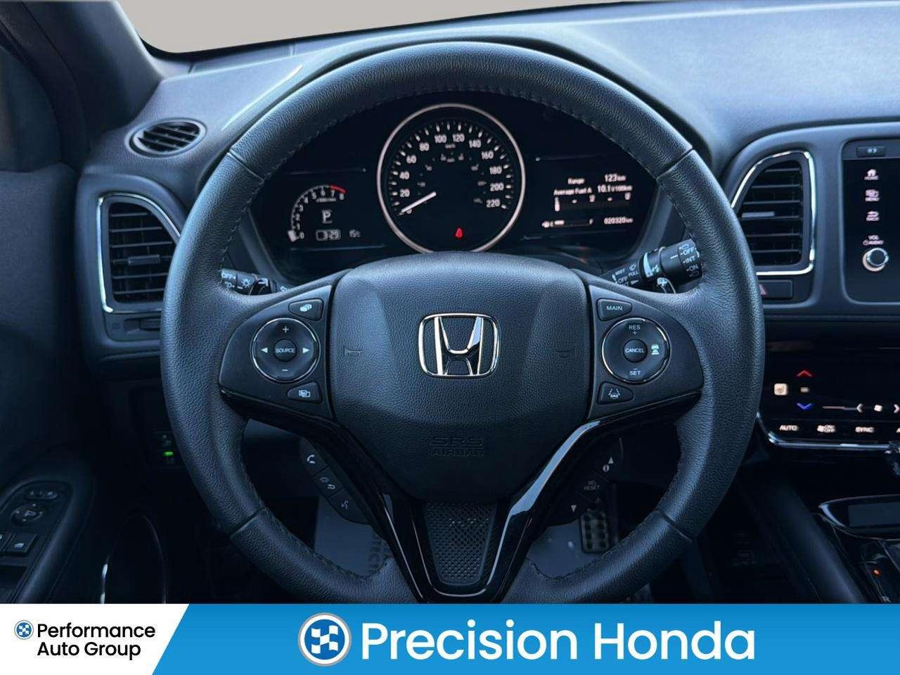 2022 Honda HR-V Sport CarPlay Rear Cam Sunroof Heated Seats Photo