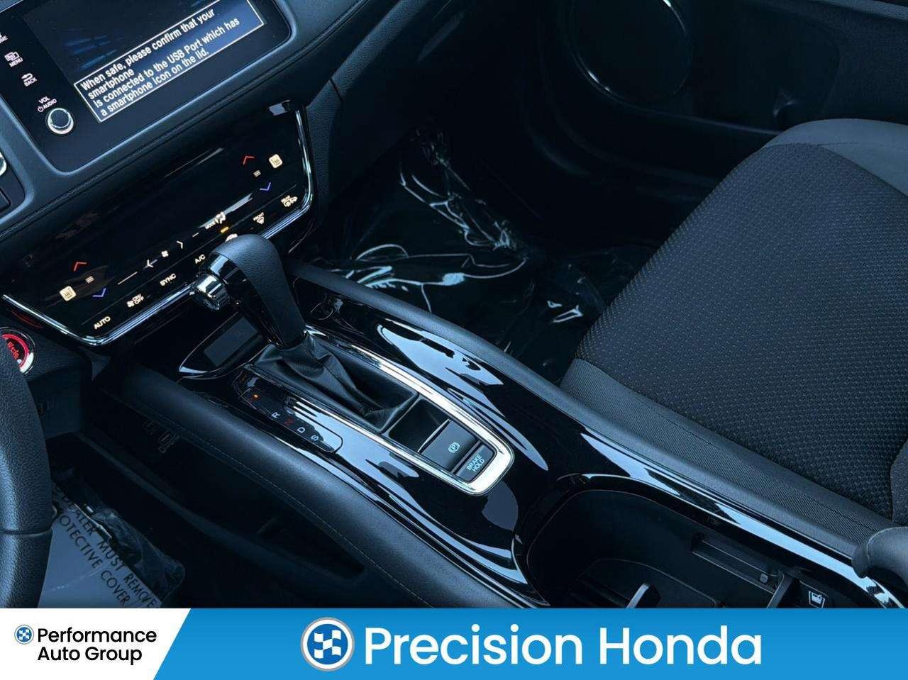 2022 Honda HR-V Sport CarPlay Rear Cam Sunroof Heated Seats Photo