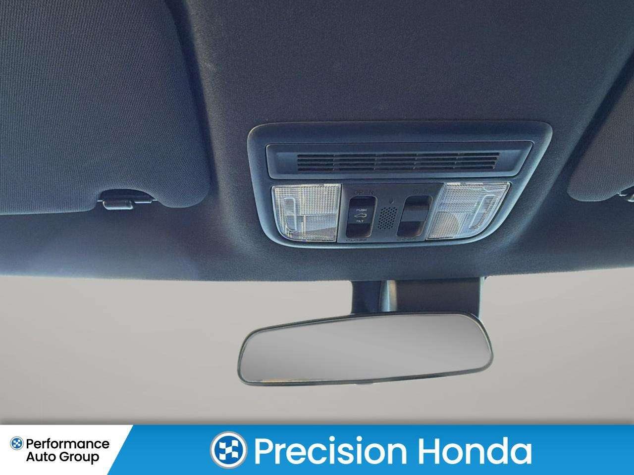 2022 Honda HR-V Sport CarPlay Rear Cam Sunroof Heated Seats Photo