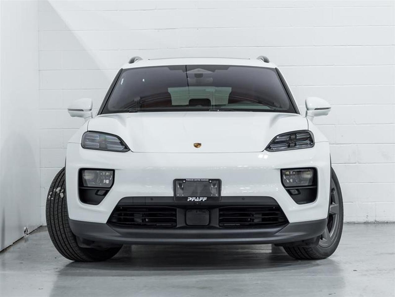 2026 Porsche Macan  Photo