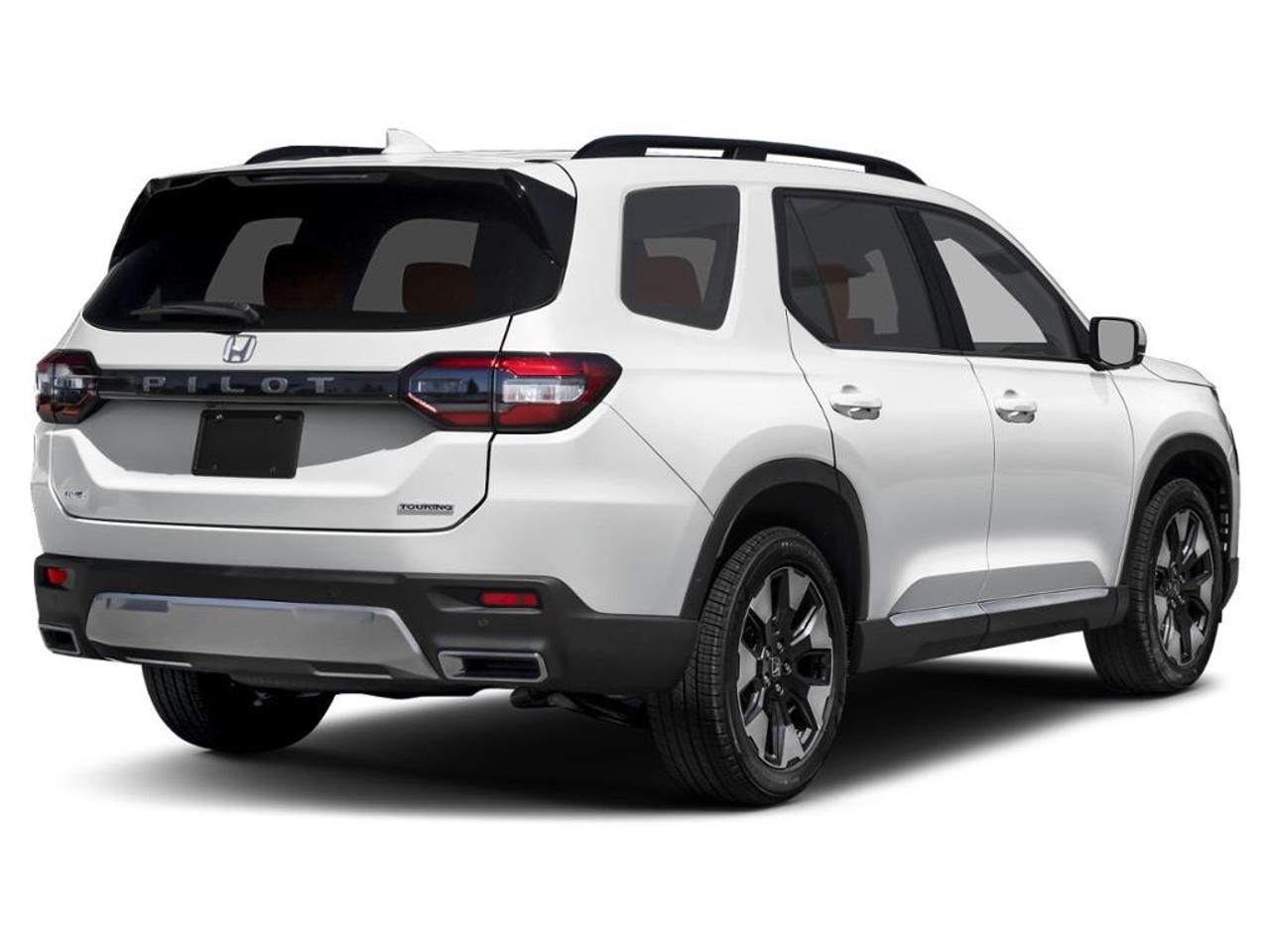 2026 Honda Pilot Touring 4dr All-Wheel Drive Photo2