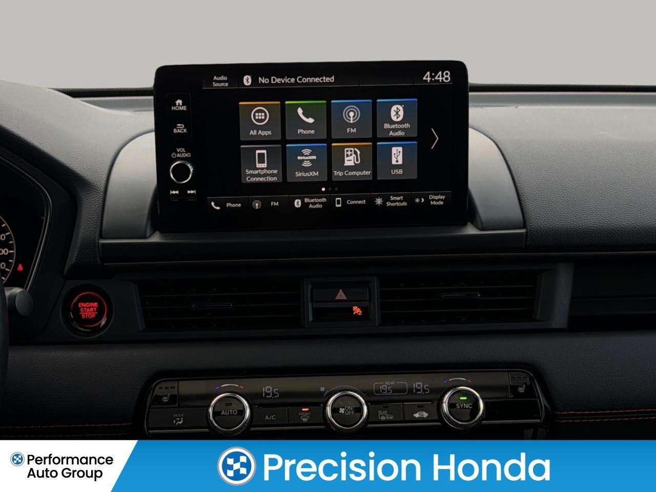 2025 Honda Pilot TrailSport Sunroof CarPlay  Leather 8Pass Photo