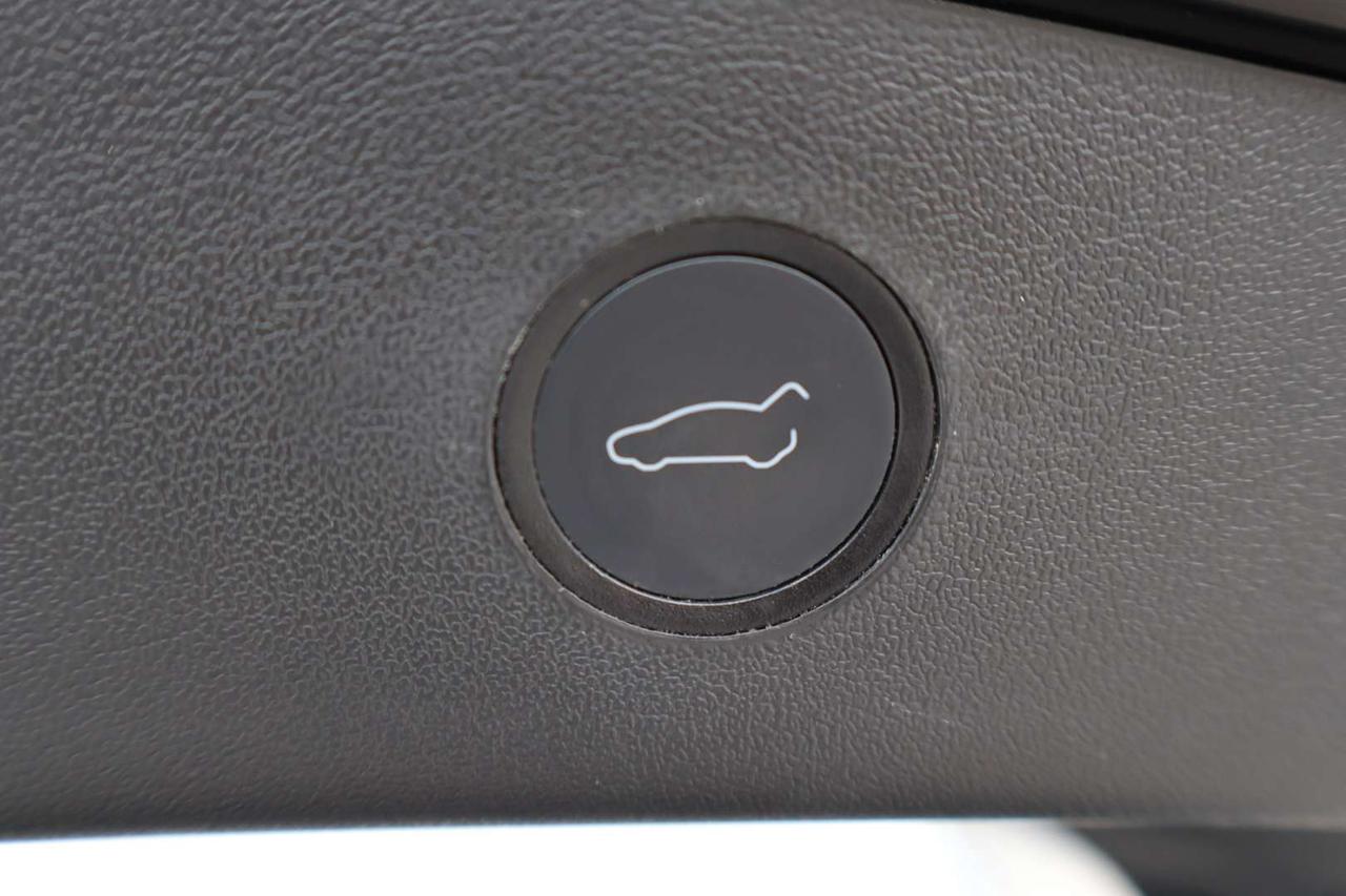 2022 Tesla Model 3 Standard Range Plus   No Accident   Clean Carfax Photo