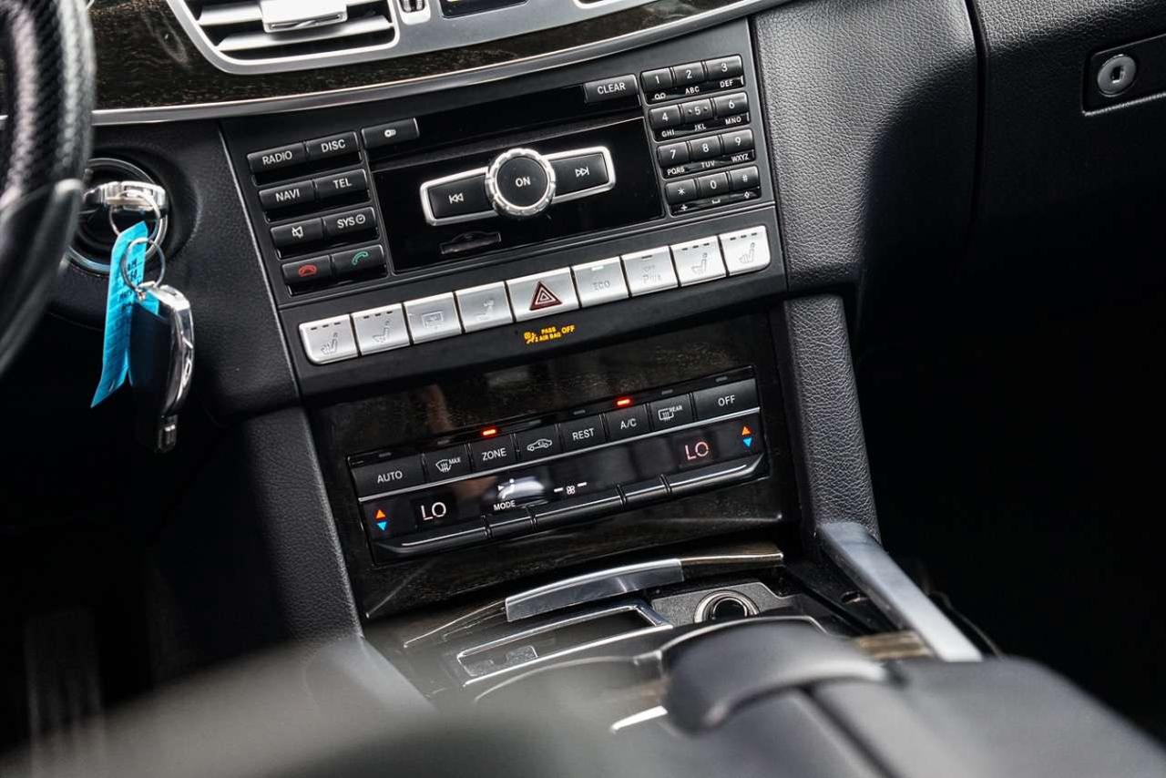 2014 Mercedes-Benz E-Class 4DR SDN E 550 4MATIC Photo