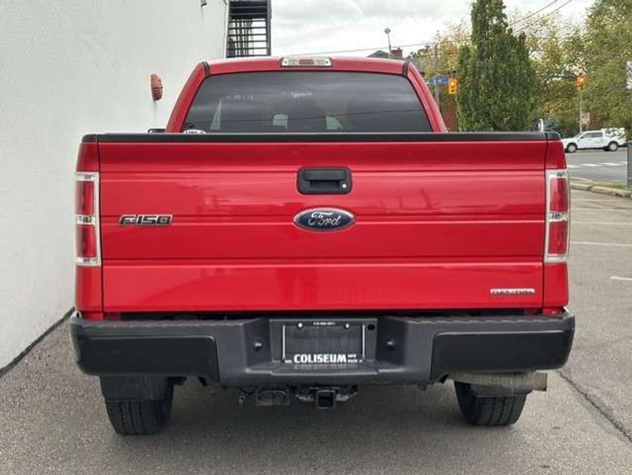 2011 Ford F-150 XL V8 5.0L SUPER CAB LONG BOX HEAVY DUTY PAYLOAD Photo