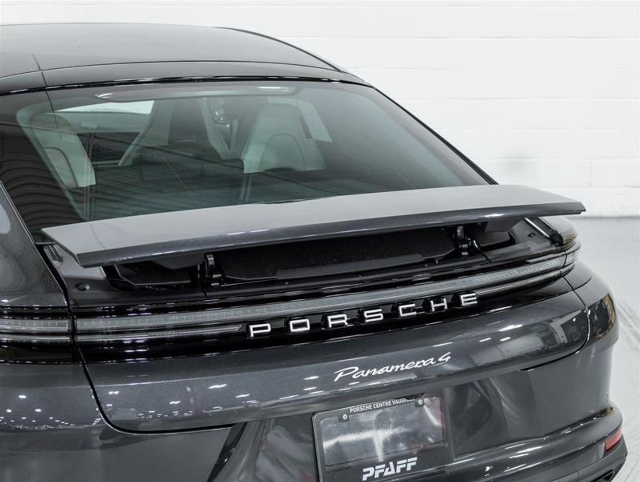 2026 Porsche Panamera  Photo
