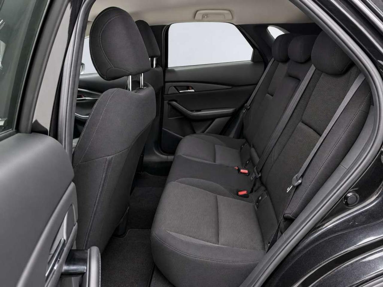 2023 Mazda CX-30 CARBON EDITION / AWD / LEATHER /  HEATED SEATS / POWER SEAT / BACKUP CAM Photo