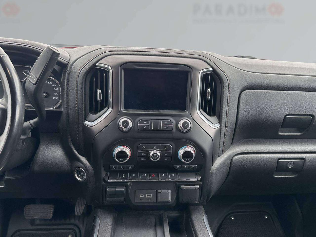 2021 GMC Sierra 1500 AT4 Photo