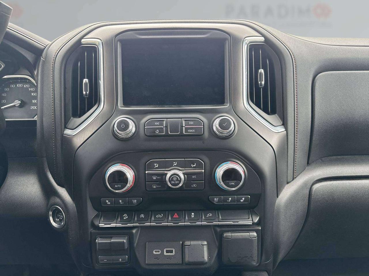2021 GMC Sierra 1500 AT4 Photo