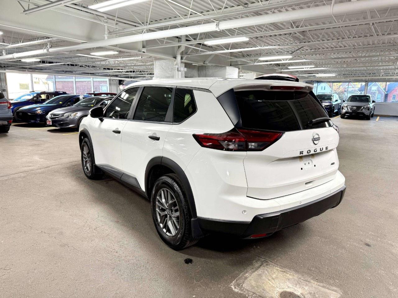 2024 Nissan Rogue AWD S Photo