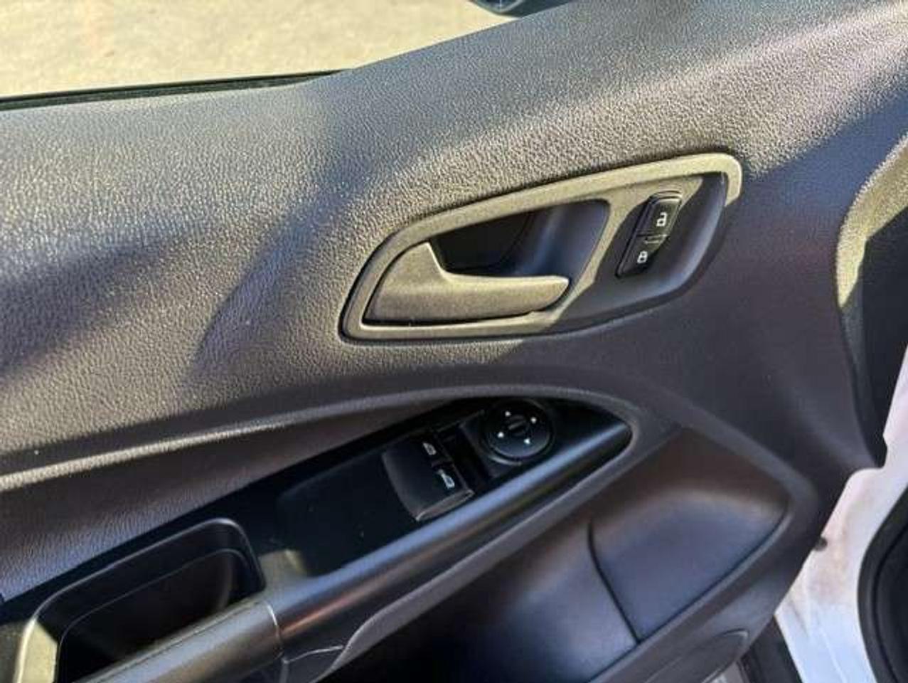 2015 Ford Transit Connect XL ONLY 65,000KM-1 OWNER-CERTIFIED-NO ACCIDENTS Photo