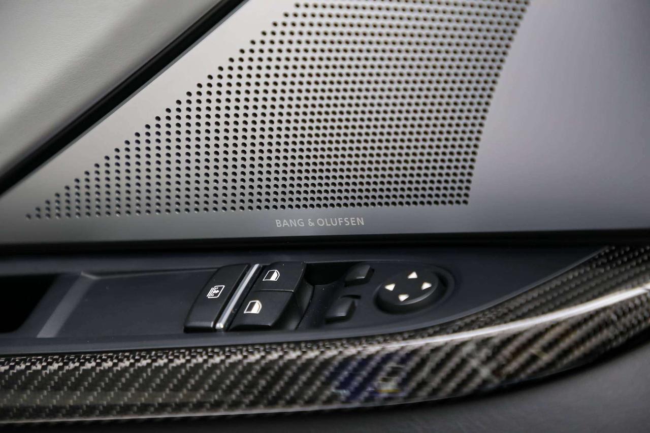 2013 BMW M6 COUPE V8 560HP CARBONROOF NOACCIDNT EXEC.PKG Photo