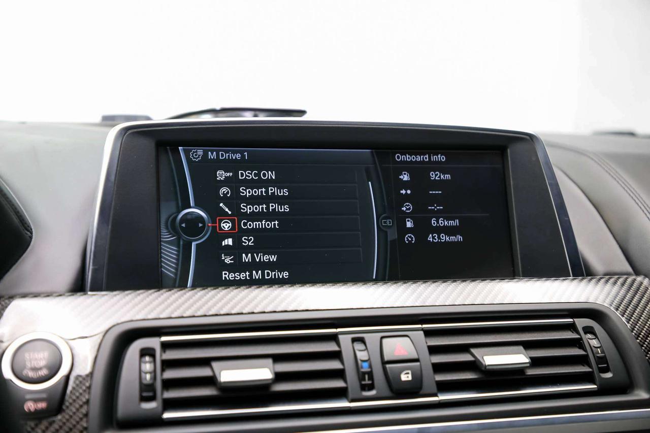 2013 BMW M6 COUPE V8 560HP CARBONROOF NOACCIDNT EXEC.PKG Photo