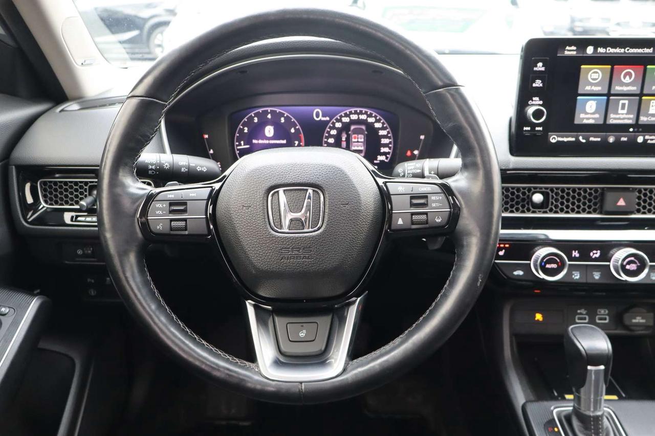 2022 Honda Civic Touring Sedan CVT Photo