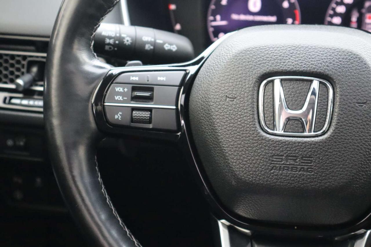 2022 Honda Civic Touring Sedan CVT Photo