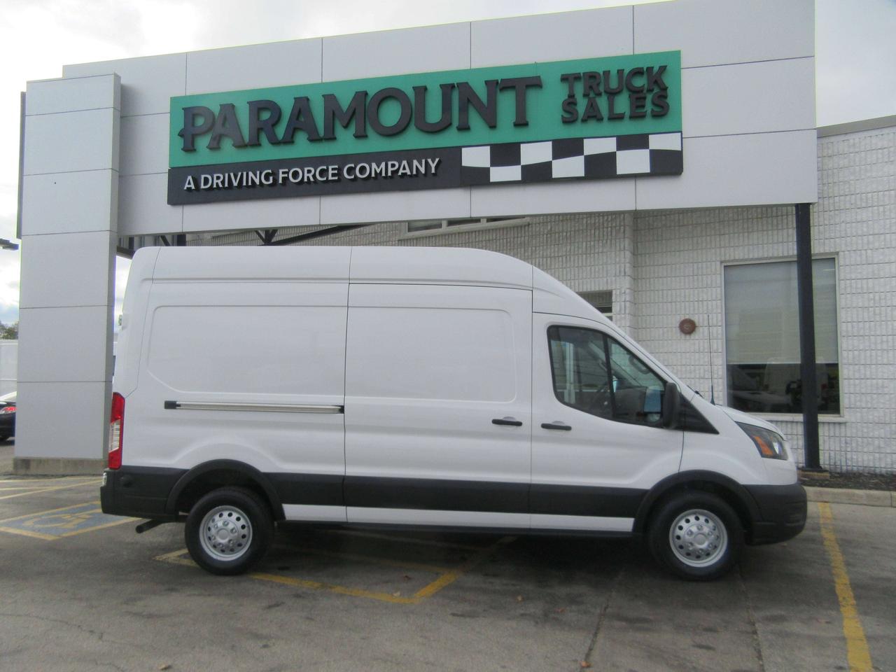 2024 Ford Transit T-250 ALL WHEEL DRIVE HIGH ROOF 148WB CARGO VAN Photo5