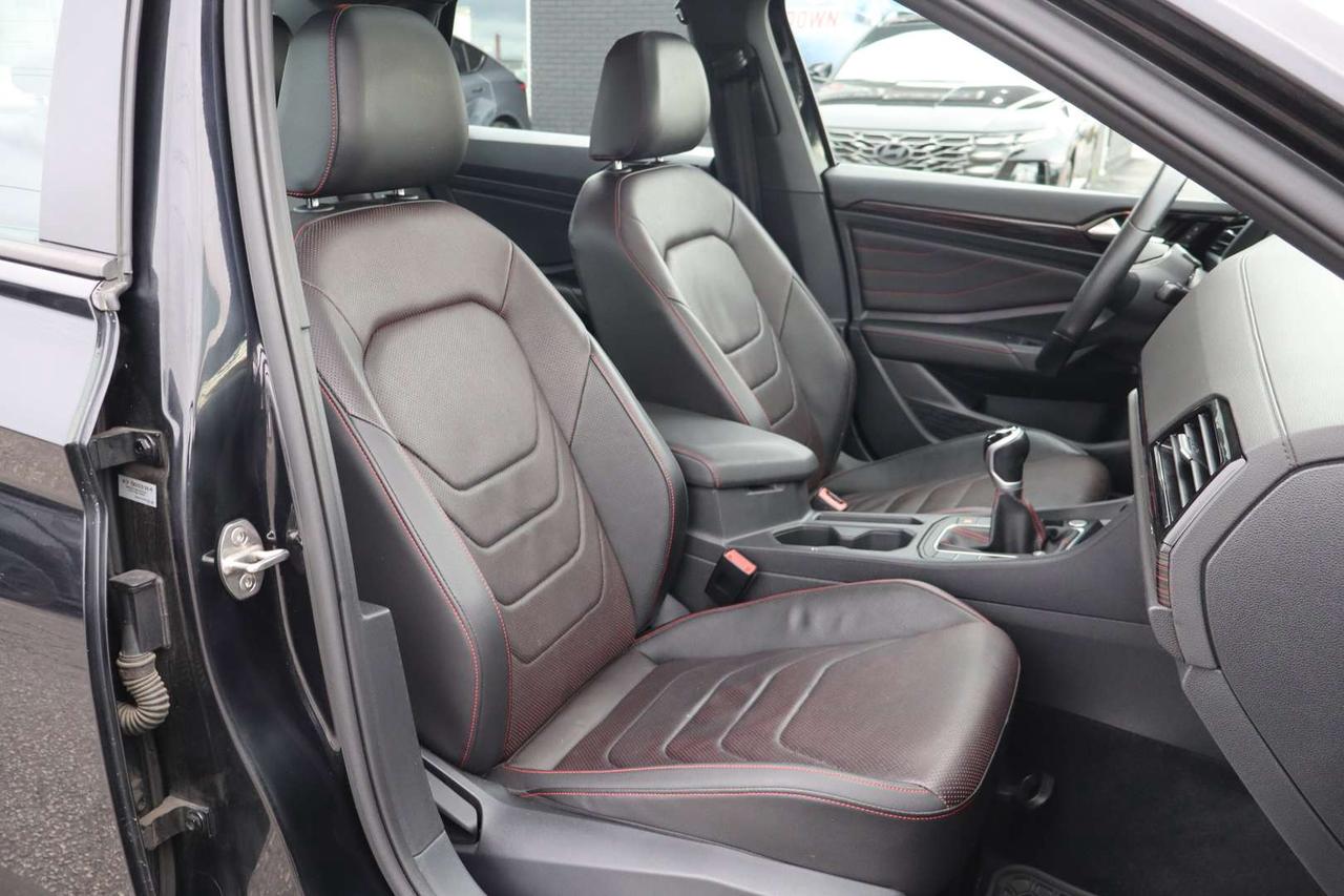 2023 Volkswagen Jetta GLI Autobahn Photo