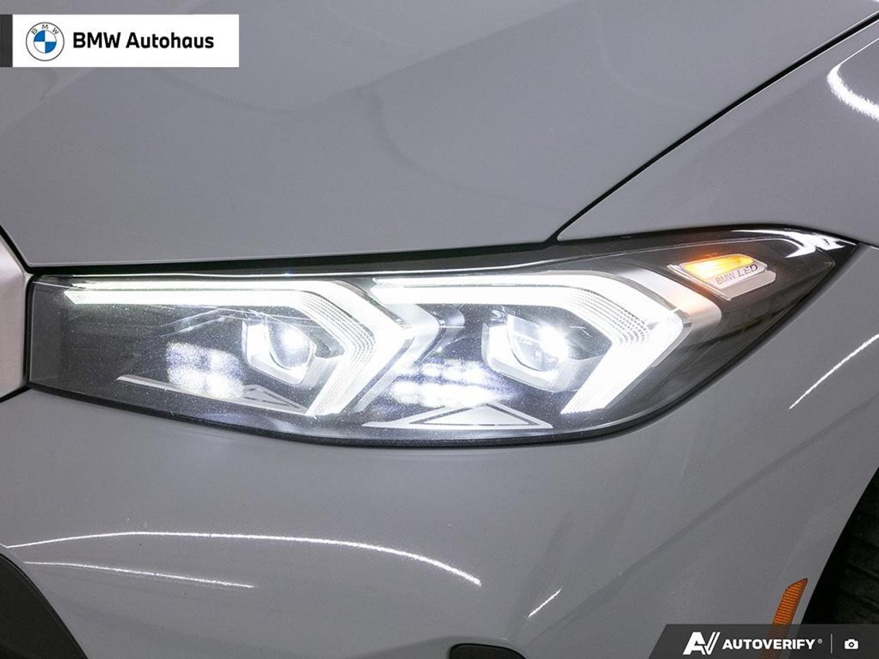 2023 BMW 3 Series 330i xDrive Sedan Photo