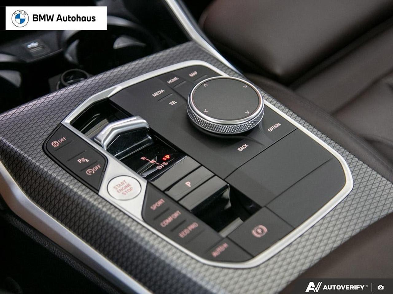 2023 BMW 3 Series 330i xDrive Sedan Photo