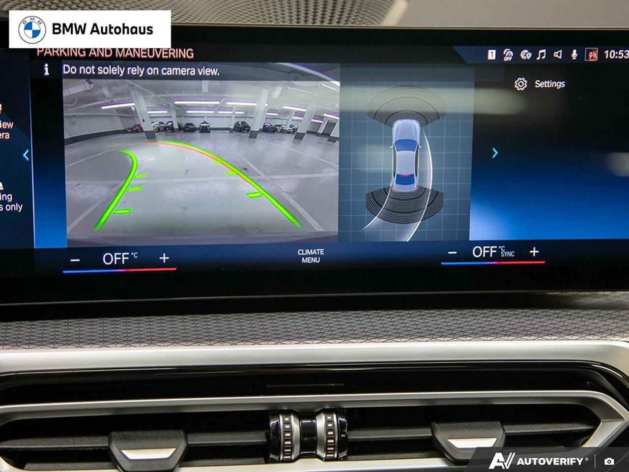 2023 BMW 3 Series 330i xDrive Sedan Photo