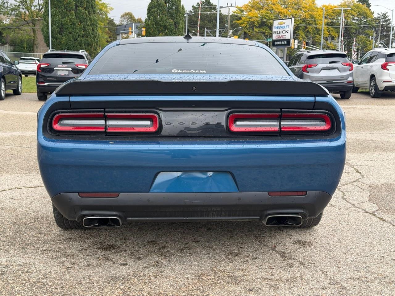 2021 Dodge Challenger R/T 2dr Rear-Wheel Drive Coupe Photo