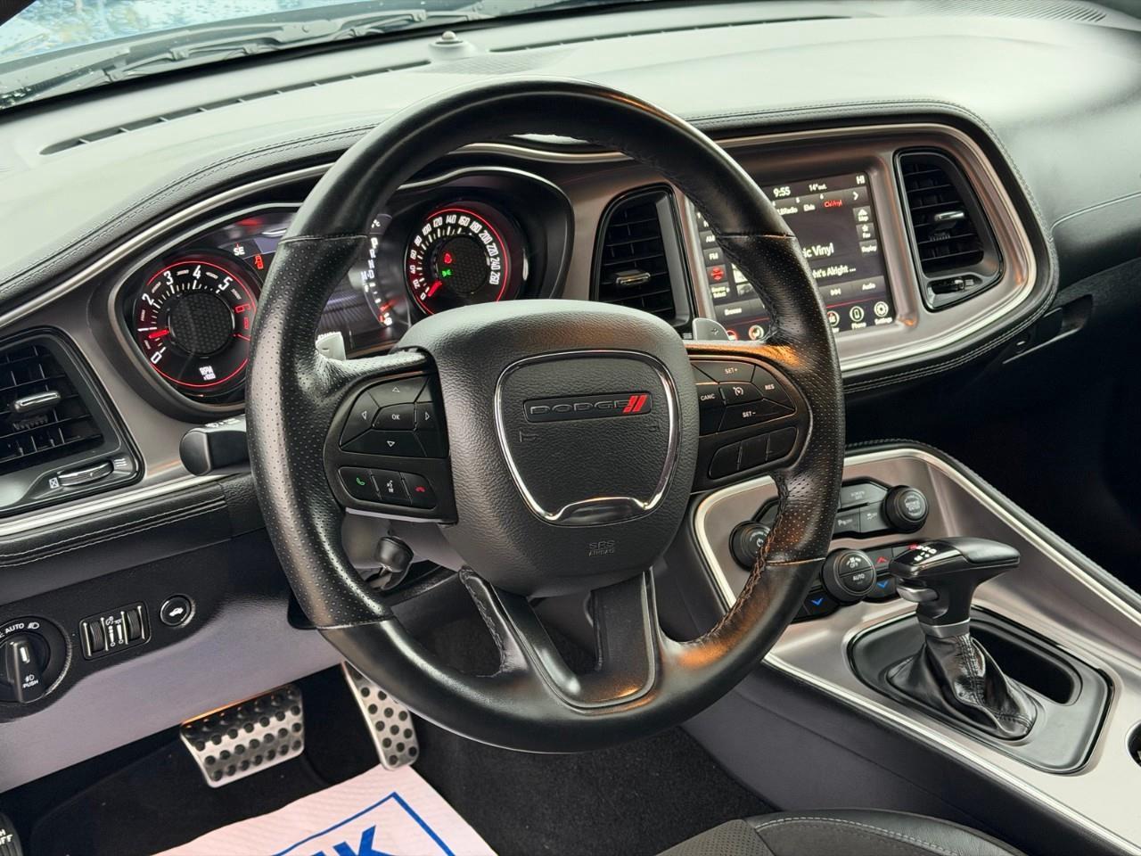 2021 Dodge Challenger R/T 2dr Rear-Wheel Drive Coupe Photo
