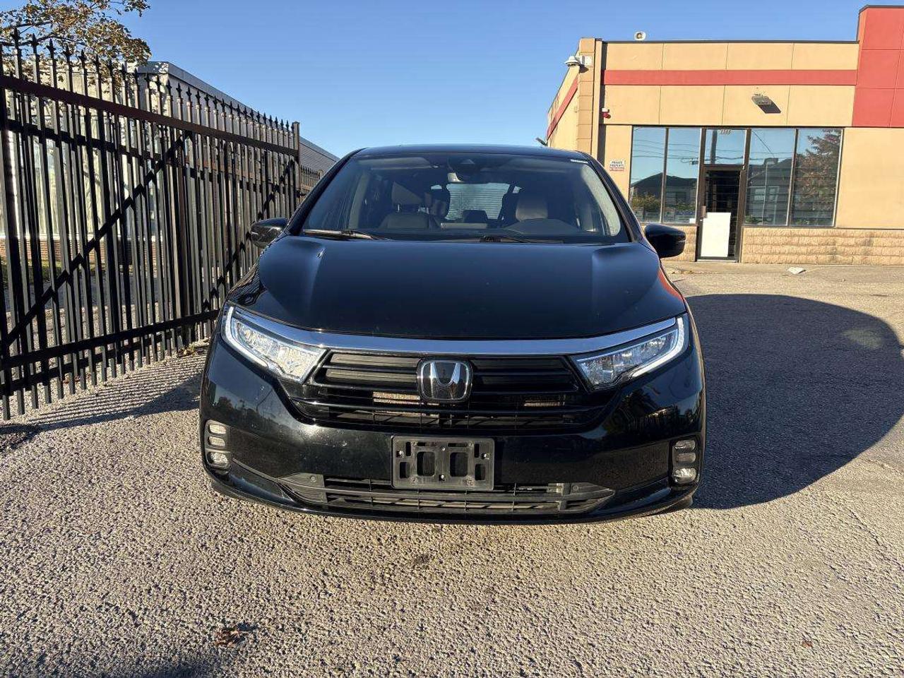 2023 Honda Odyssey EX-RES Clean Carfax/One Owner Photo