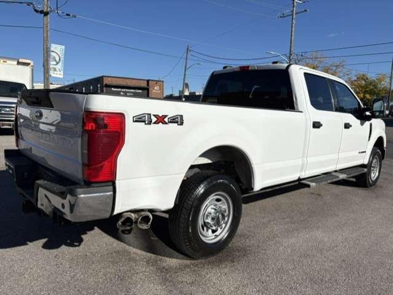 2020 Ford F-350 XLT 4X4 6.7L POWER STROKE DIESEL CREW CAB LONG BOX Photo