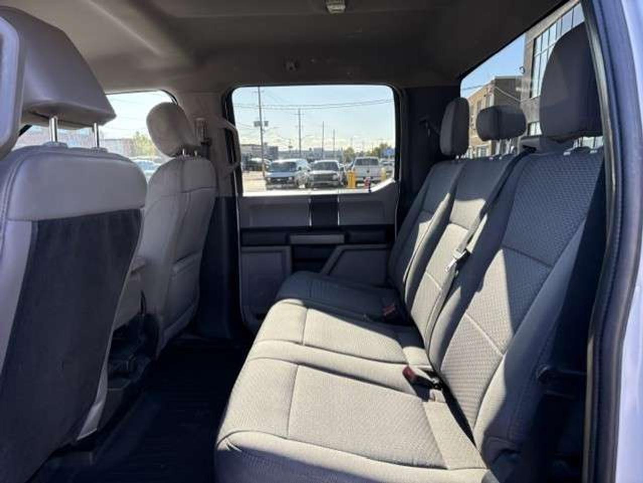 2020 Ford F-350 XLT 4X4 6.7L POWER STROKE DIESEL CREW CAB LONG BOX Photo