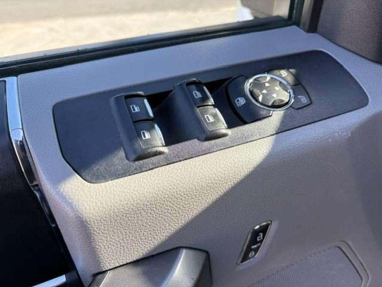 2020 Ford F-350 XLT 4X4 6.7L POWER STROKE DIESEL CREW CAB LONG BOX Photo