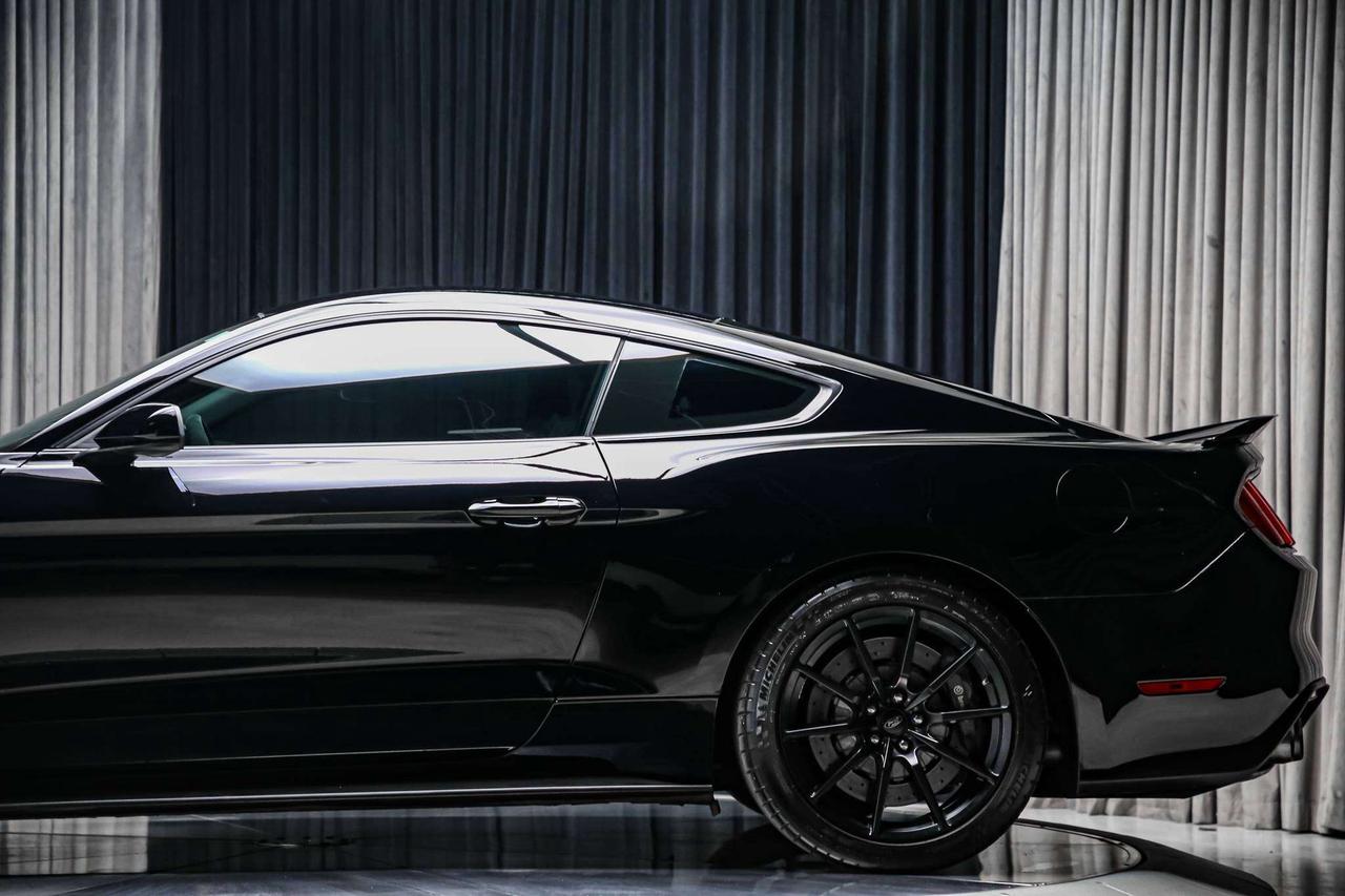 2016 Ford Mustang SHELBY GT350 SUPERCHARGED  RECARO TRACKPKG LOWKM Photo