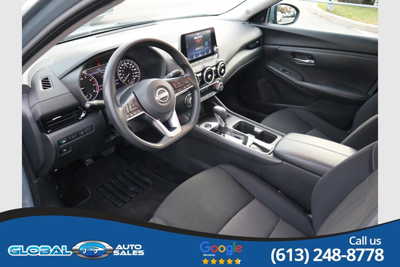 2024 Nissan Sentra SV Photo