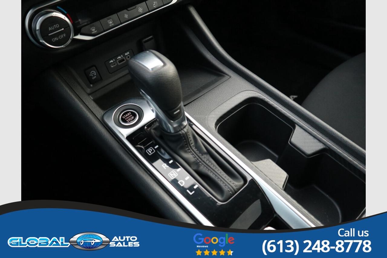 2024 Nissan Sentra SV Photo