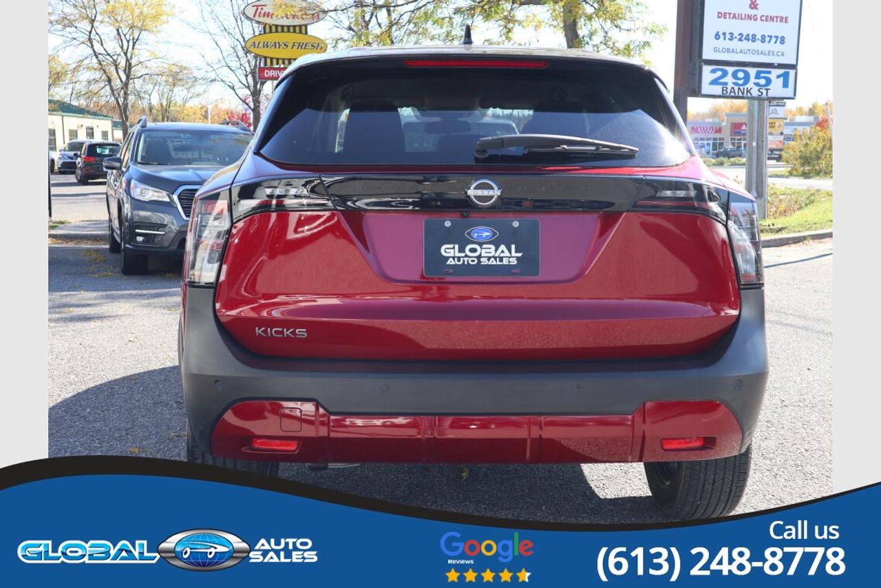 2025 Nissan Kicks SV Photo