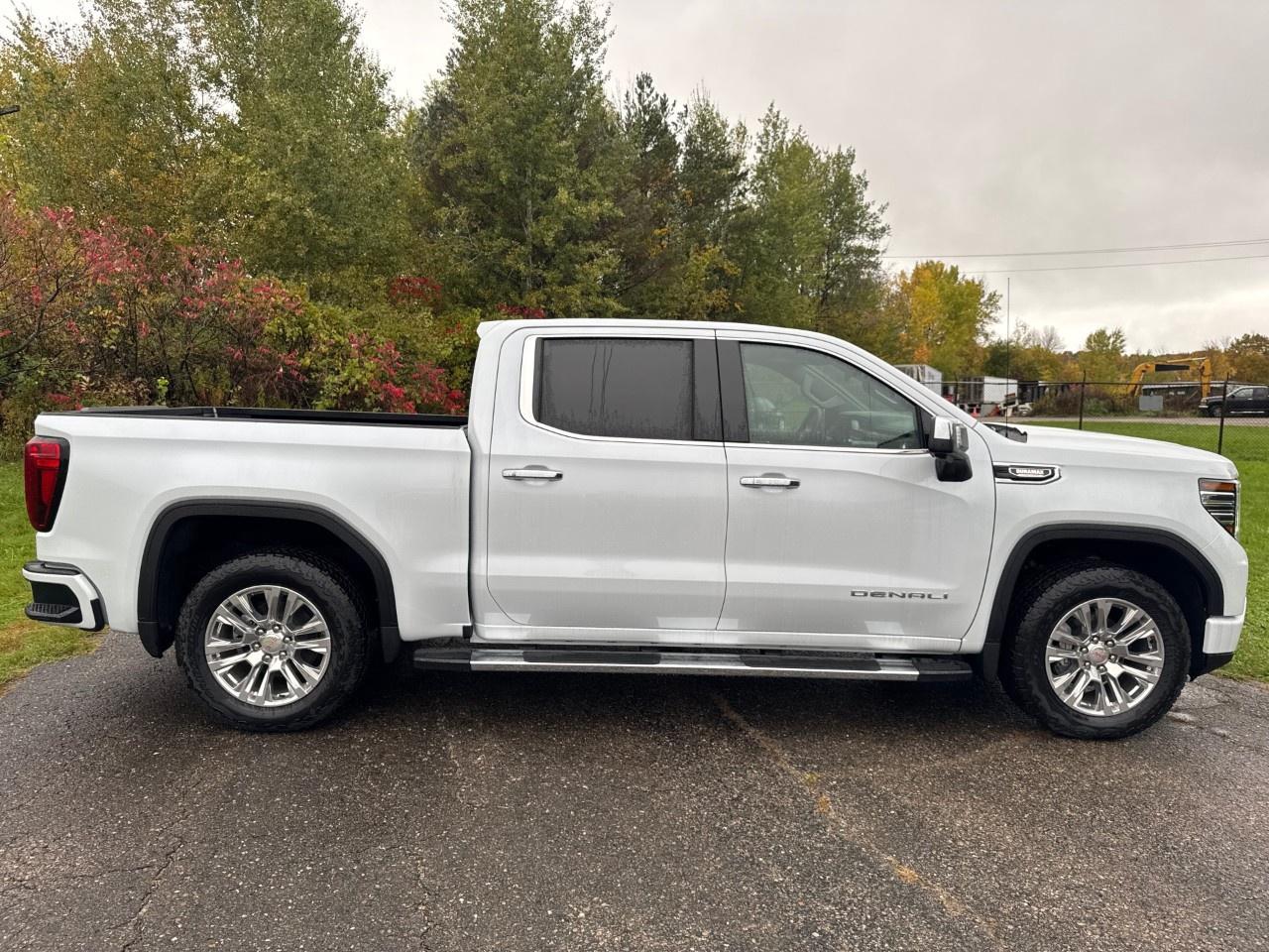 2026 GMC Sierra 1500 Crew Cab Short Box 4-Wheel Drive Denali Photo