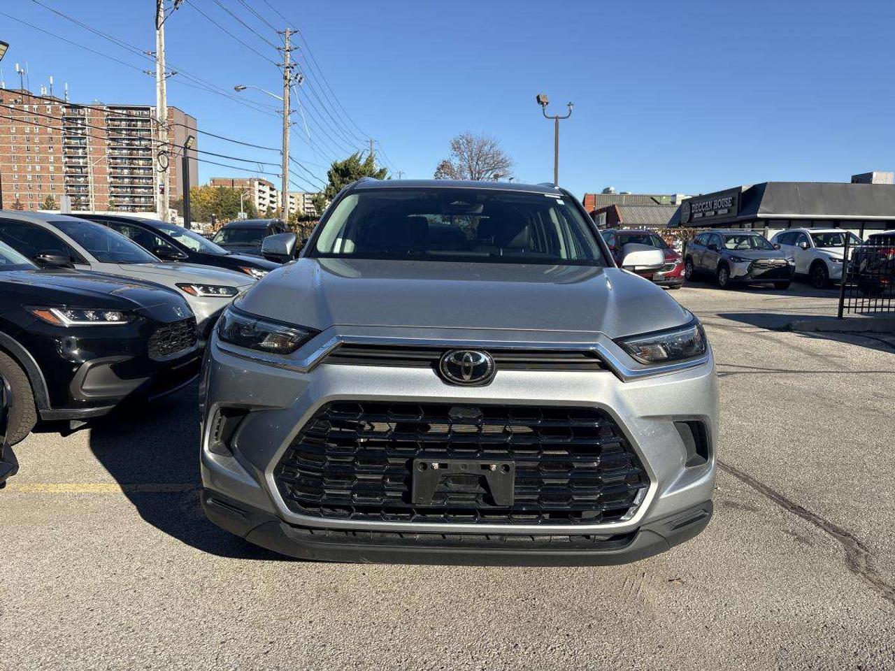 2024 Toyota Grand Highlander XLE Photo1