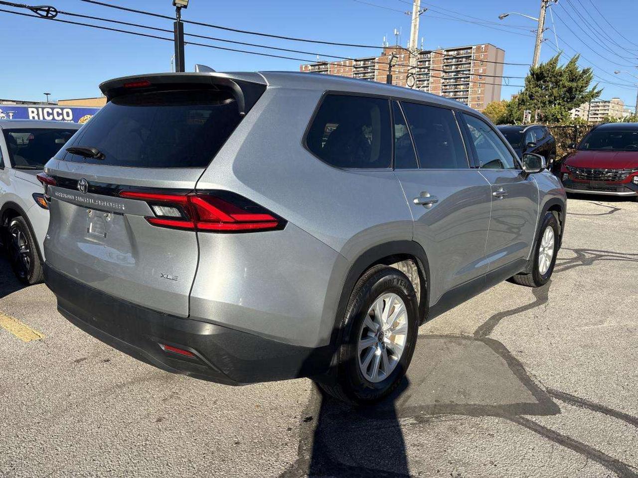 2024 Toyota Grand Highlander XLE Photo