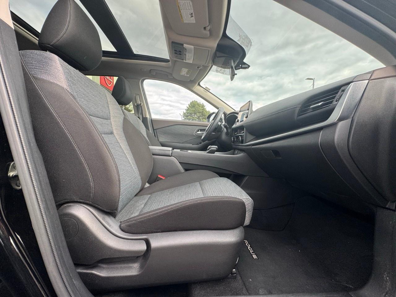 2023 Nissan Rogue  Photo