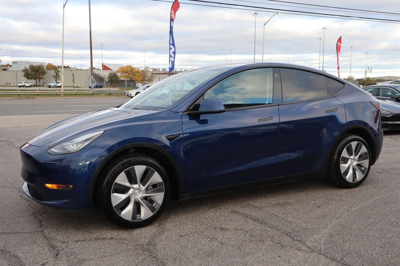 2022 Tesla Model Y Long Range Dual Motor No Accident Clean Carfax Photo2