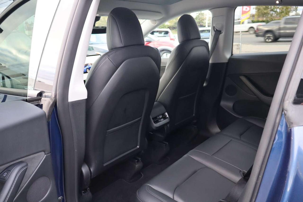 2022 Tesla Model Y Long Range Dual Motor No Accident Clean Carfax Photo