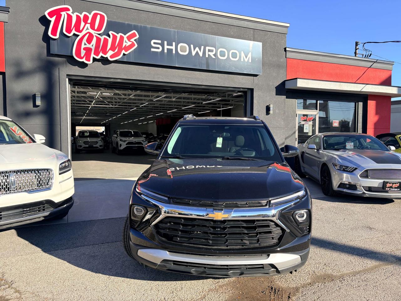 2024 Chevrolet TrailBlazer LT AWD Blind Spot Monitor Back Up Camera Photo3